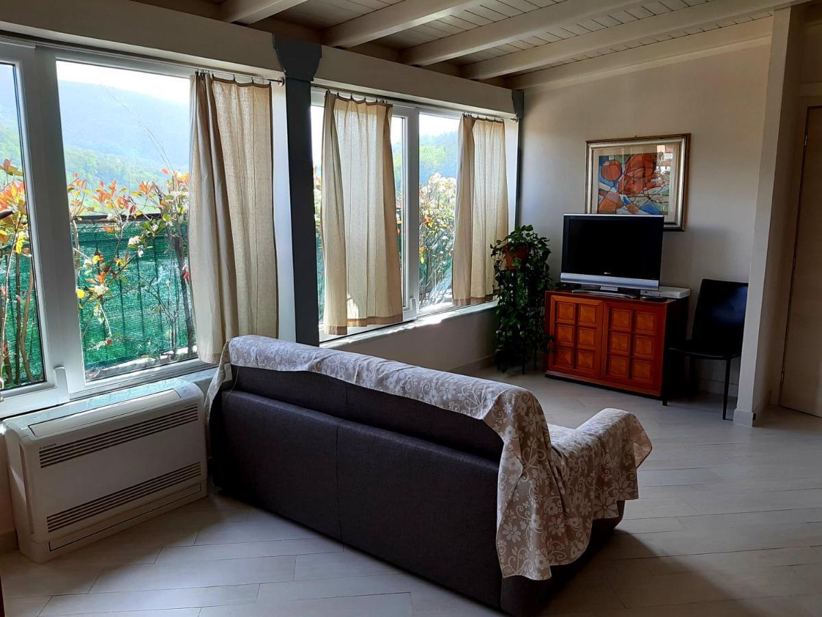 La Casa Dei 5 Castelli Apartment เอาล์ลา ภายนอก รูปภาพ
